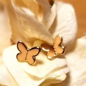 💍 Small butterfly earrings